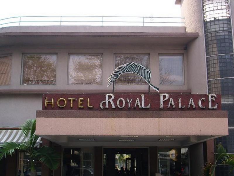 Hotel Royal Palace Bandung Zewnętrze zdjęcie