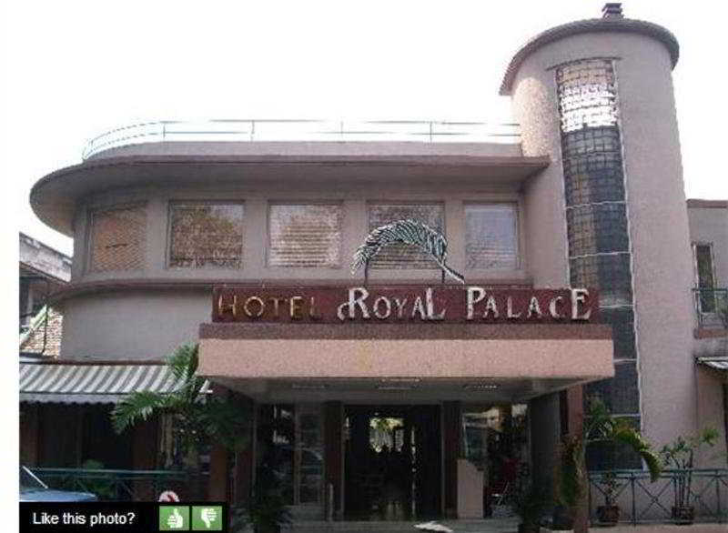 Hotel Royal Palace Bandung Zewnętrze zdjęcie
